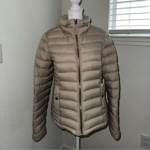Abercrombie & fitch size M Down Series puffer jacket Gorpcore
Outdoor